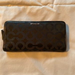 Coach wallet